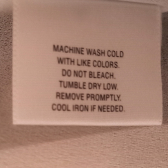 NWTπ FREE GIFT INCLUDED 3D Flowers Off Shoulder Short Sleeves Blouse Top Tee - Picture 13 of 15